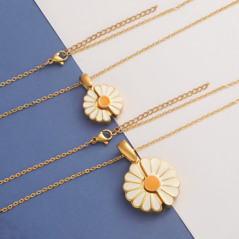 Daisy French Necklace